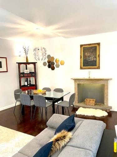 Duomo District, Milanese Tradition & Elegance