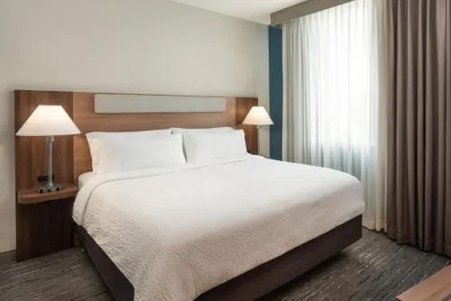 Holiday Inn Express Miami Airport-Blue Lagoon Area by IHG photo 25