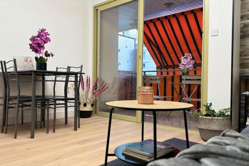 Apt Juan-les-Pins Clim-Plage 200m -Piscine