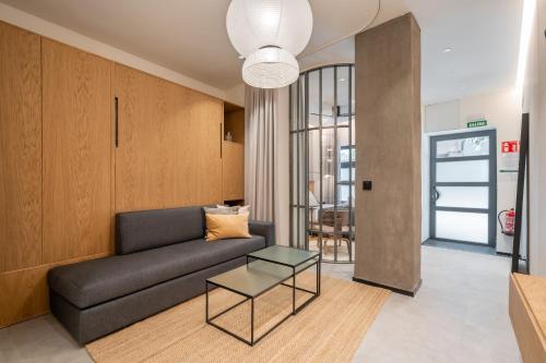 Dobo Madrid Goya