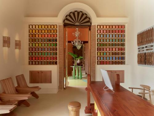 Гостиная зона в Kimpton Las Mercedes by IHG