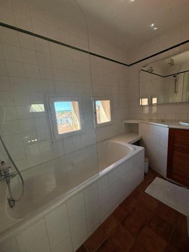 Phòng tắm tại L'Appartement des Trois Six