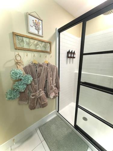 Gambar di galeri bagi The Atrium - A Boutique Hotel - Suite 16 di Perryville