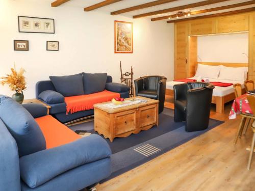 Posezení v ubytování Apartment Matten - Utoring-18 by Interhome