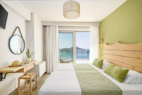 Ένα ή περισσότερα κρεβάτια σε δωμάτιο στο New Villa Paradosiako with private pool and BBQ near to the Beach