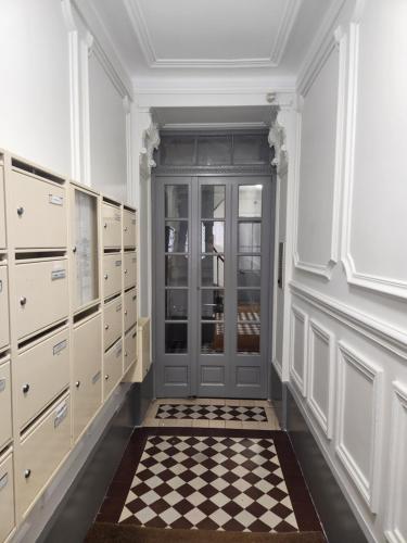 Charmant appartement 9eme