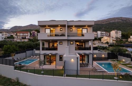 Luxury Villa David 1 - heated pool 38m2