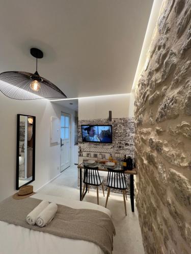 Studios Clouet-Paris Centre- XVe!