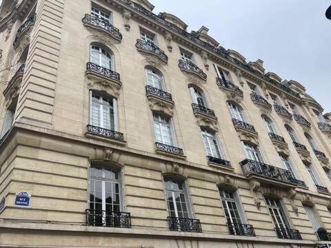 Appartement cosy à 150 m de la place Victor Hugo