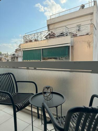 Acropolis Modern Apartment