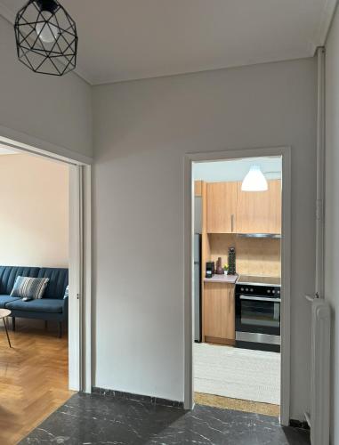 Acropolis Modern Apartment