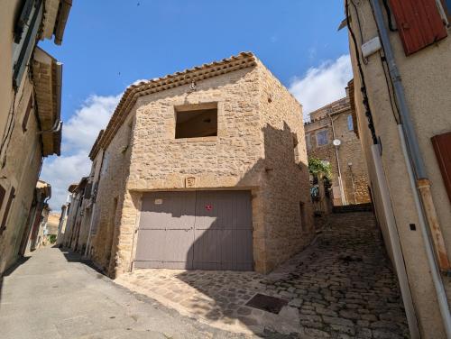 Gallery image of La Remise - Gîte Provençal Privé Classé 3 Etoiles in Ansouis
