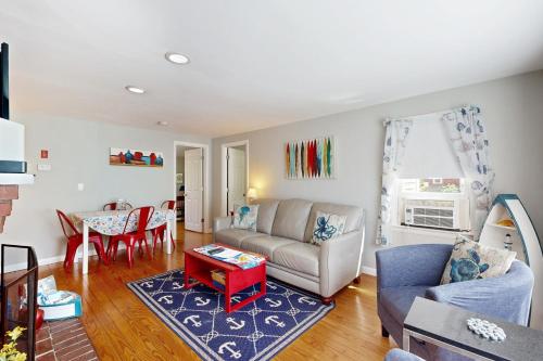 Gallery image of Bogey Bay Bungalow in Harwich Port