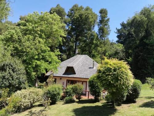 Jardín al aire libre en Hogsback Arminel Hotel