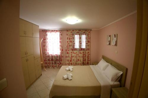 Postel nebo postele na pokoji v ubytování Mountain Harmony Home