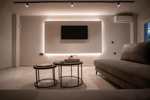 Photo de la galerie de l'établissement Cave House with Panoramic View, à Nea Moudania