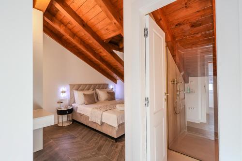 Prisca Luxury Rooms with breakfast