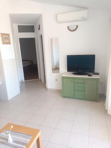 Apartment Podgora 2714c