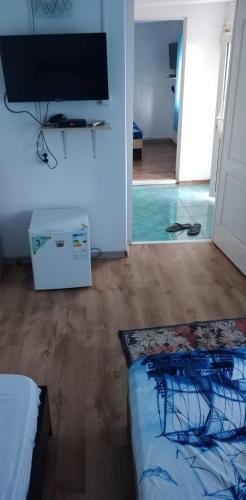 Μια τηλεόραση ή/και κέντρο ψυχαγωγίας στο Casa Pescarului La Maxea