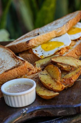 Jídlo v rezortu nebo okolí