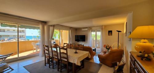 ROSA BAIA Rare 110m2 , 3 chambres, Vue mer, 6 pers