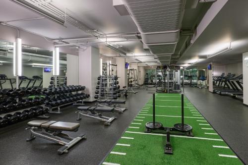 Das Fitnesscenter und/oder die Fitnesseinrichtungen in der Unterkunft JW Marriott Chicago