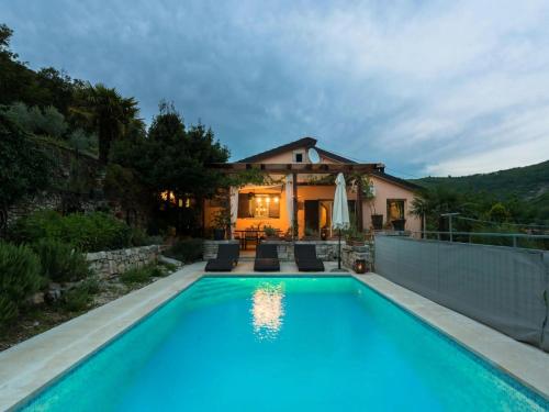 Charming apartment in Ra a-Labin