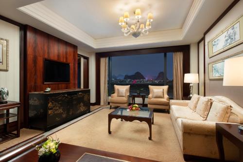 Χώρος καθιστικού στο Shangri-La Guilin