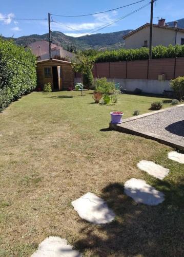 Photo de la galerie de l'établissement Maison au Calme Climatisée avec Jardin à Digne - Provence, à Digne-Les-Bains