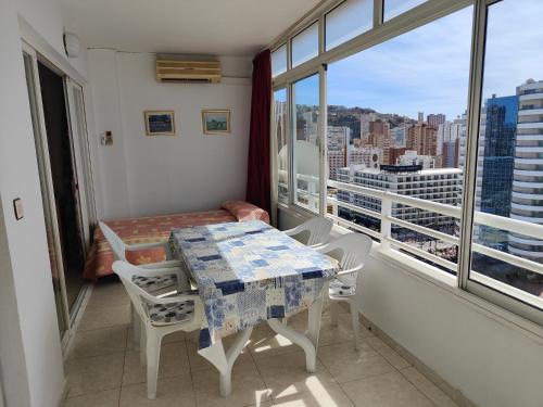 Solo familias Torre Domo Benidorm
