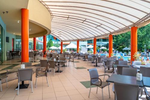 Εστιατόριο ή άλλο μέρος για φαγητό στο MPM Hotel Kalina Garden - All Inclusive