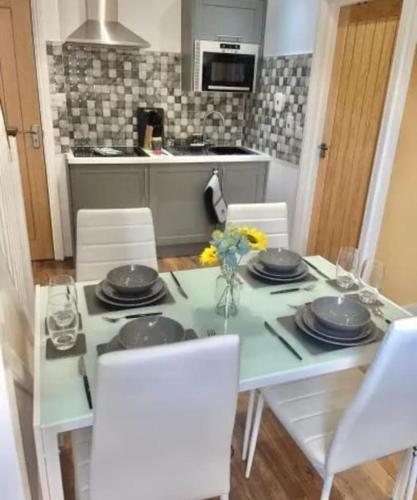 Gallery image of Cosy Modern Apartment - Near Leeds City Centre in Leeds