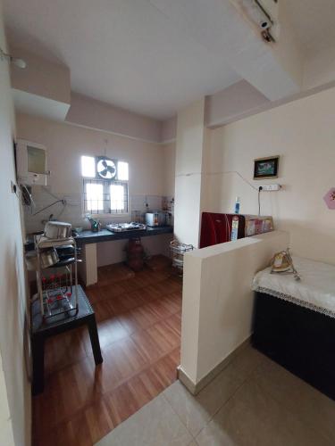 Postel nebo postele na pokoji v ubytování Lovely 2-bedroom condo with patio