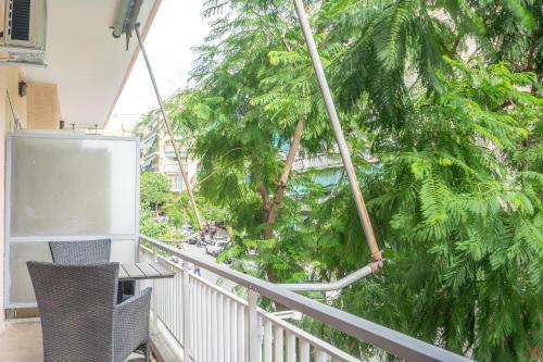 Beautiful 2bedroom apt next to Siggrou Fix