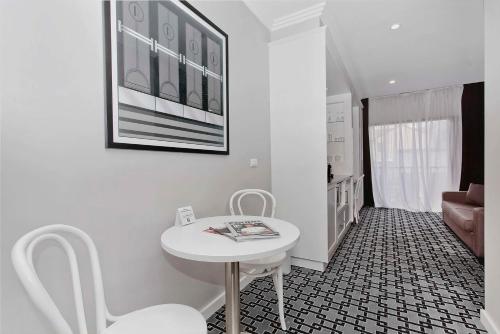 CH Boutique Hotel & Apartments, an Ascend Collection Hotelにあるシーティングエリア