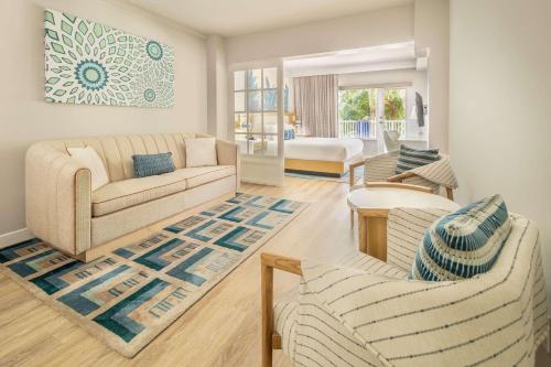 Radisson Resort Miami Beach Image