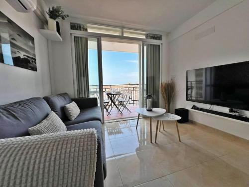 Luminoso y magnífico apartamento de playa