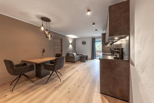 Η κουζίνα ή μικρή κουζίνα στο Moarhof - Apartments and moar