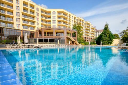 Gallery image of Apart Hotel Golden Line in Golden Sands