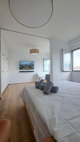 The View from the 10th Floor