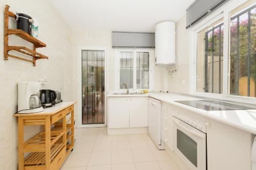 Beautiful townhouse walking distance to the beach in Costabella, Marbella