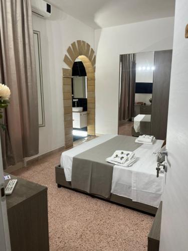 Cama o camas de una habitación en AG SUITE TRAPANI