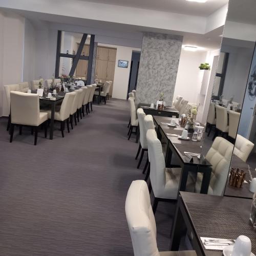 Restoran atau tempat lain untuk makan di Hotel Traube