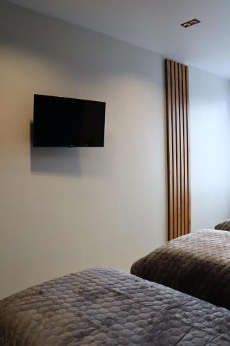 Una cama o camas en una habitación de Sobkoff