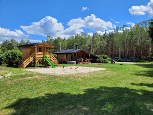 Gallery image of Letniskowy domek z Bali in Myszyniec