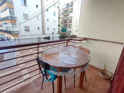Saylu Nerja cerca de playa Torrecilla by SpainSunRentals
