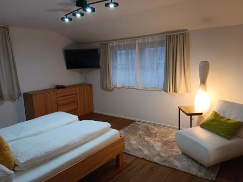 Postel nebo postele na pokoji v ubytování Ferienwohnung nähe Gmunden Top 4