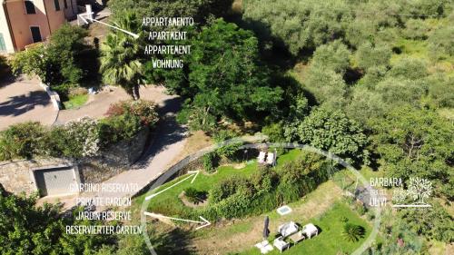 Κήπος έξω από το Barbara tra gli Ulivi