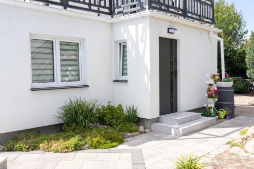 Taman di luar Apartament Kłos 1