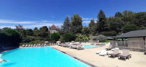 2-Bed Chalet B10 at camping Le Verdoyer - Dordogne